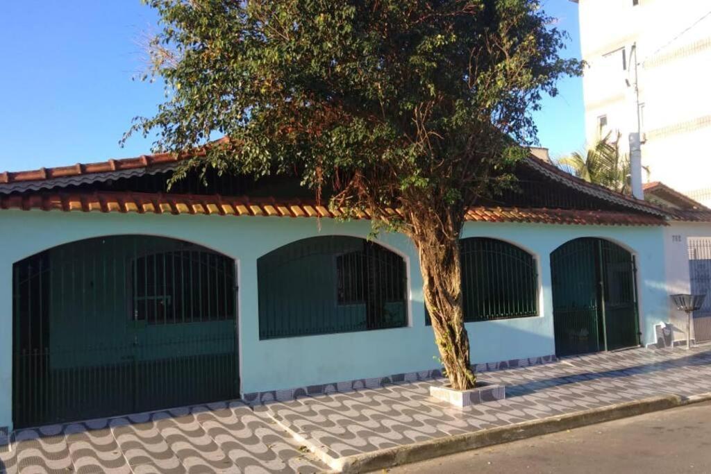 Casa Praia Grande Wi-Fi 4 Dorm 3 Carros Area Churrasq 700 Mts Da Praia Imirim Εξωτερικό φωτογραφία